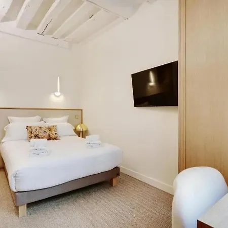 Makom Saint Honore 4*