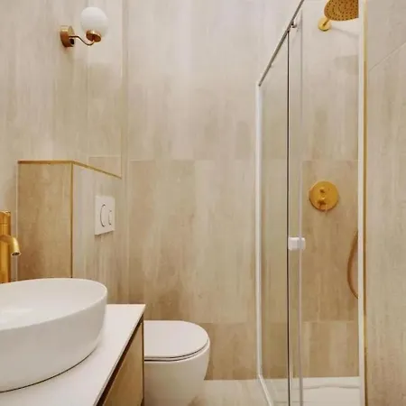 Makom Saint Honore 4*