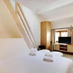 Apartmanhotel Makom Saint Honore Párizs