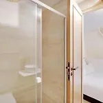Makom Saint Honore 4* Párizs
